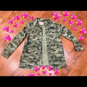 RARE Cute Navy Camo Jacket ✨